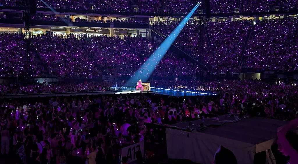 The Quill and the Crown: Why Taylor Swift’s Hall of Fame Induction Ends the "Pop vs. Art" Debate Forever