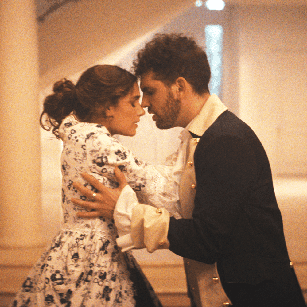 Album cover art for "Before You Leave Me" by Alex Warren