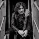 Quique González profile picture - official artist image