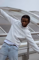 F 8 K profile picture - official artist image